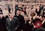 Immagine di Nixon in fiore parco Fort Hangchow Cina, 1972, secondo 59 filmato di repertorio 65675057364