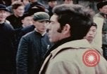 Standbild Nixon Gruppe beginnt Bootsfahrt Hangchow China, 1972, aus Sekunde 31 historischem Filmmaterial Videoclip 65675057365