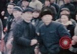 Standbild Nixon Gruppe beginnt Bootsfahrt Hangchow China, 1972, aus Sekunde 50 historischem Filmmaterial Videoclip 65675057365