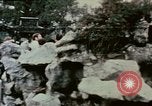 Immagine di Nixon delegazione in fiore parco Fort Hangchow Cina, 1972, secondo 1 filmato di repertorio 65675057366