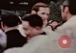 Immagine di Nixon delegazione in fiore parco Fort Hangchow Cina, 1972, secondo 13 filmato di repertorio 65675057366
