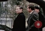 Immagine di Nixon delegazione in fiore parco Fort Hangchow Cina, 1972, secondo 40 filmato di repertorio 65675057366