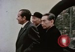 Immagine di Nixon delegazione in fiore parco Fort Hangchow Cina, 1972, secondo 43 filmato di repertorio 65675057366