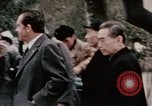 Immagine di Nixon delegazione in fiore parco Fort Hangchow Cina, 1972, secondo 46 filmato di repertorio 65675057366