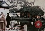 Immagine di Nixon delegazione in fiore parco Fort Hangchow Cina, 1972, secondo 53 filmato di repertorio 65675057366