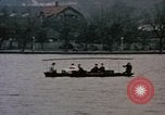 Immagine di Delegazione di Nixon giro in barca Hangchow Cina, 1972, secondo 18 filmato di repertorio 65675057367