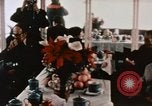 Immagine di Delegazione di Nixon giro in barca Hangchow Cina, 1972, secondo 38 filmato di repertorio 65675057367