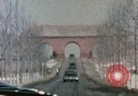 Immagine di Nixon esamina sculture in pietra Pechino Cina, 1972, secondo 19 filmato di repertorio 65675057377