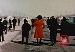 Immagine di Nixon esamina sculture in pietra Pechino Cina, 1972, secondo 39 filmato di repertorio 65675057377