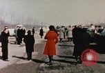 Immagine di Nixon esamina sculture in pietra Pechino Cina, 1972, secondo 41 filmato di repertorio 65675057377