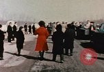 Immagine di Nixon esamina sculture in pietra Pechino Cina, 1972, secondo 43 filmato di repertorio 65675057377