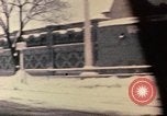 Immagine di Nixon per il giro della Papamobile a piazza Tiananmen Pechino Cina, 1972, secondo 33 filmato di repertorio 65675057383