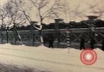 Immagine di Nixon per il giro della Papamobile a piazza Tiananmen Pechino Cina, 1972, secondo 42 filmato di repertorio 65675057383