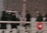 Immagine di Per il giro della Papamobile Nixon in Cina Cina, 1972, secondo 23 filmato di repertorio 65675057389