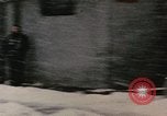 Immagine di Per il giro della Papamobile Nixon in Cina Cina, 1972, secondo 32 filmato di repertorio 65675057389