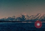 Immagine di Il presidente Nixon presso il lago Jackson Jackson Hole Wyoming USA, 1971, secondo 3 filmato di repertorio 65675057395