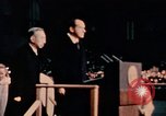 Image Nixon et Hirohito parler Anchorage Alaska USA, 1971, de la seconde 27 séquences d'archives historiques vidéo 65675057406