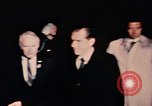 Standbild Nixon mit Hirohito Anchorage Alaska USA, 1971, aus Sekunde 1 historischem Filmmaterial Videoclip 65675057407