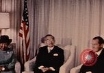 Image Nixon rencontre avec Hirohito Anchorage Alaska USA, 1971, de la seconde 5 séquences d'archives historiques vidéo 65675057408