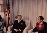 Image Nixon rencontre avec Hirohito Anchorage Alaska USA, 1971, de la seconde 6 séquences d'archives historiques vidéo 65675057408