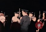 Standbild Nixon Abschied von Hirohito Anchorage Alaska USA, 1971, aus Sekunde 45 historischem Filmmaterial Videoclip 65675057409