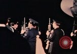 Standbild Nixon Abschied von Hirohito Anchorage Alaska USA, 1971, aus Sekunde 49 historischem Filmmaterial Videoclip 65675057409