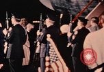 Standbild Nixon Abschied von Hirohito Anchorage Alaska USA, 1971, aus Sekunde 56 historischem Filmmaterial Videoclip 65675057409