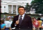 Standbild Präsident Nixon Abschied Washington DC USA, 1974, aus Sekunde 24 historischem Filmmaterial Videoclip 65675057467