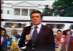 Standbild Präsident Nixon Abschied Washington DC USA, 1974, aus Sekunde 36 historischem Filmmaterial Videoclip 65675057467