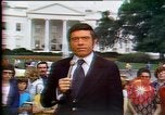 Standbild Präsident Nixon Abschied Washington DC USA, 1974, aus Sekunde 39 historischem Filmmaterial Videoclip 65675057467