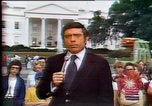Standbild Präsident Nixon Abschied Washington DC USA, 1974, aus Sekunde 55 historischem Filmmaterial Videoclip 65675057467