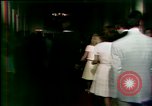 Image Le président Nixon au revoir Washington DC USA, 1974, de la seconde 8 séquences d'archives historiques vidéo 65675057468