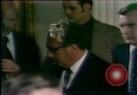 Image Le président Nixon au revoir Washington DC USA, 1974, de la seconde 47 séquences d'archives historiques vidéo 65675057468