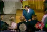 Immagine di Gerald Ford prestato giuramento come Presidente Washington DC USA, 1974, secondo 25 filmato di repertorio 65675057482
