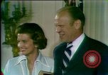 Immagine di Il Presidente Ford giuramento Washington DC USA, 1974, secondo 5 filmato di repertorio 65675057484