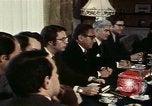 Standbild Paris Friedensgespräche Yvelines Frankreich, 1973, aus Sekunde 31 historischem Filmmaterial Videoclip 65675057496