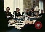 Standbild Paris Friedensgespräche Yvelines Frankreich, 1973, aus Sekunde 40 historischem Filmmaterial Videoclip 65675057496