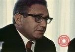 Standbild Paris Friedensgespräche Yvelines Frankreich, 1973, aus Sekunde 45 historischem Filmmaterial Videoclip 65675057496