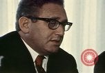 Standbild Paris Friedensgespräche Yvelines Frankreich, 1973, aus Sekunde 47 historischem Filmmaterial Videoclip 65675057496