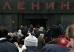 Standbild Lenins Grab Moskau Russland Sowjetunion, 1972, aus Sekunde 19 historischem Filmmaterial Videoclip 65675057501
