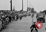 Standbild Helden Parade Philadelphia Pennsylvania USA, 1945, aus Sekunde 22 historischem Filmmaterial Videoclip 65675057505