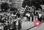 Standbild Helden Parade Philadelphia Pennsylvania USA, 1945, aus Sekunde 27 historischem Filmmaterial Videoclip 65675057505