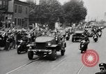 Standbild Helden Parade Philadelphia Pennsylvania USA, 1945, aus Sekunde 32 historischem Filmmaterial Videoclip 65675057505