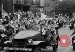 Standbild Helden Parade Philadelphia Pennsylvania USA, 1945, aus Sekunde 34 historischem Filmmaterial Videoclip 65675057505