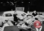 Standbild Helden Parade Philadelphia Pennsylvania USA, 1945, aus Sekunde 43 historischem Filmmaterial Videoclip 65675057505