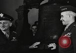 Standbild US-Generäle Philadelphia Pennsylvania USA, 1945, aus Sekunde 10 historischem Filmmaterial Videoclip 65675057507