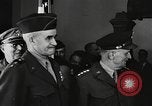 Standbild US-Generäle Philadelphia Pennsylvania USA, 1945, aus Sekunde 24 historischem Filmmaterial Videoclip 65675057507