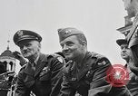 Standbild US-Generäle Philadelphia Pennsylvania USA, 1945, aus Sekunde 48 historischem Filmmaterial Videoclip 65675057507