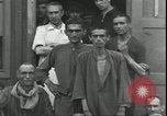 Standbild Konzentrationslager Linz Österreich, 1945, aus Sekunde 31 historischem Filmmaterial Videoclip 65675057508
