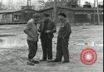 Standbild amerikanische Soldaten Linz Österreich, 1945, aus Sekunde 25 historischem Filmmaterial Videoclip 65675057509